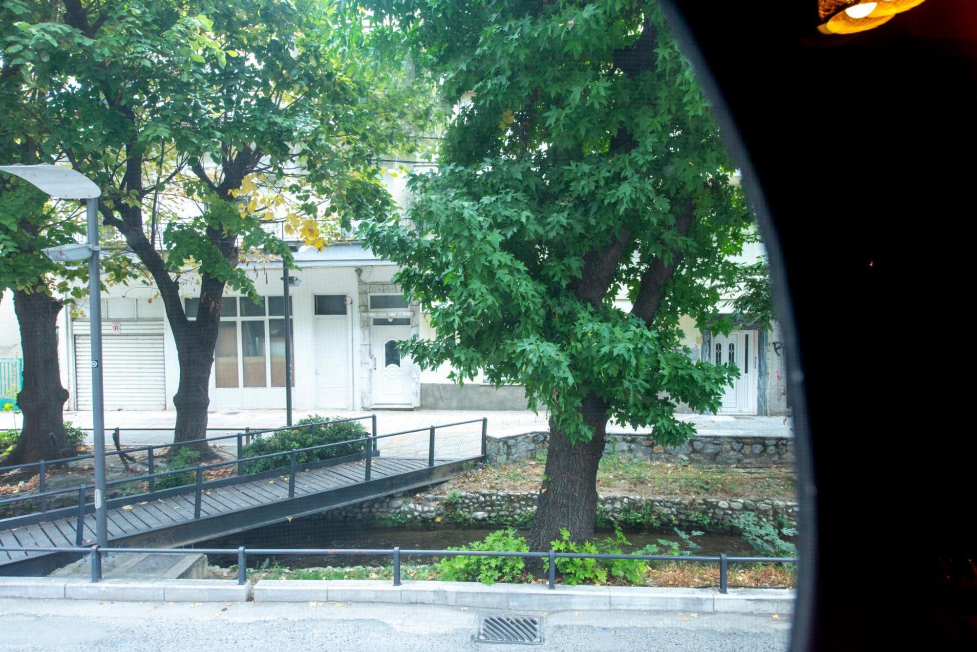 Central & Riverfront Room 1 Edessa Exterior photo